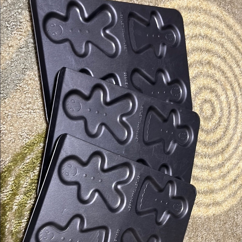 Gingerbread Man Baking Pans